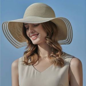 Solid straw hat
